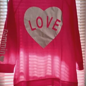 Women's- Shirt love saying​